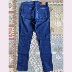 *NEW* Levi's 711 Skinny